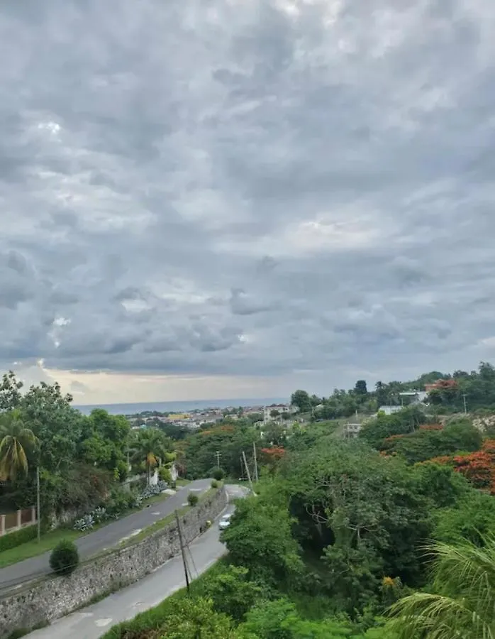 Samreak Chivit Lägenhet Montego Bay