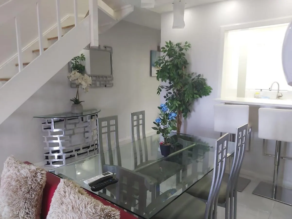 Samreak Chivit Apartment Montego Bay